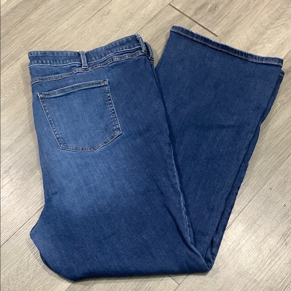 Torrid Medium Wash Bootcut Stretch Jeans size 24R